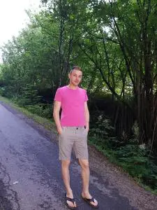 Junger Gayboy aus Zürich sucht Mann für Beziehung